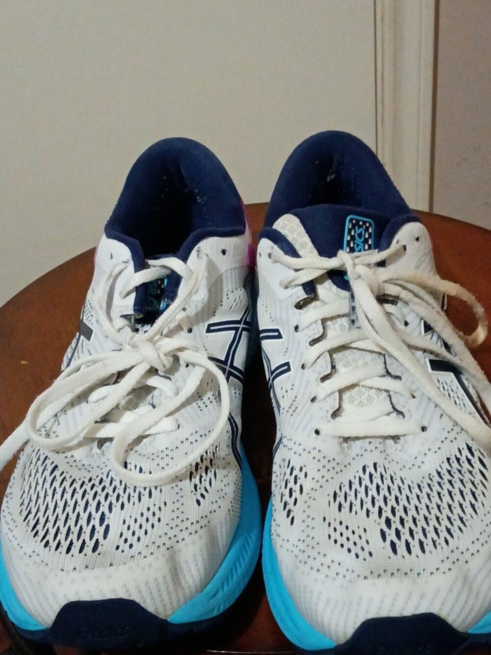 Asics Womens Gel Kayano 26 1012A457 White Running Shoes Sneakers Size 11 - Picture 5 of 14